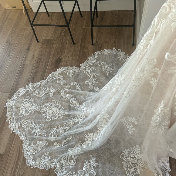 Maggie Sottero - Picture 6 of 7
